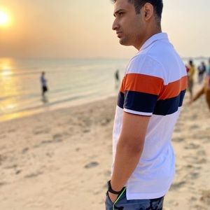 Meet your Posher, Amit